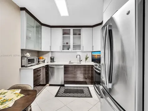 500 Bayview Drive Sunny Isles Beach FL 33160