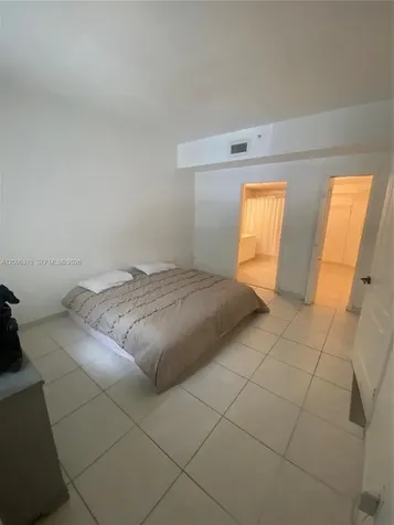 17405 NW 75th Place Hialeah FL 33015