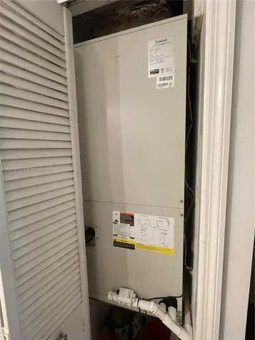 17405 NW 75th Place Hialeah FL 33015
