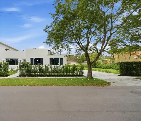 5735 SW 12th Street West Miami FL 33144