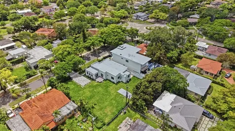 5735 SW 12th Street West Miami FL 33144