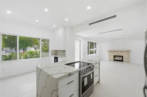 5735 SW 12th Street West Miami FL 33144