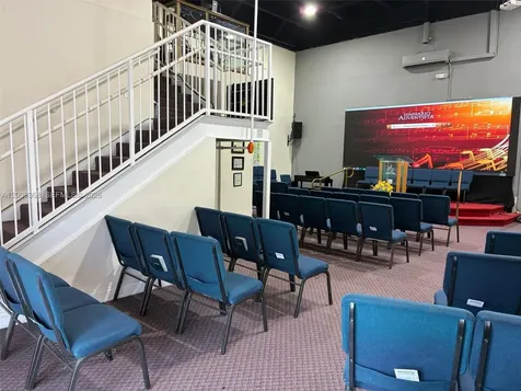 5993 NW 102nd Avenue Doral FL 33178