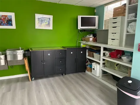 5993 NW 102nd Avenue Doral FL 33178