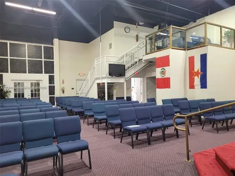 5993 NW 102nd Avenue Doral FL 33178