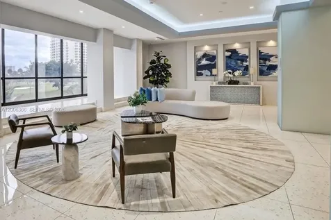 20301 W Country Club Drive Aventura FL 33180