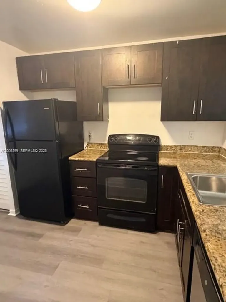 20800 NE 8th Court Miami FL 33179