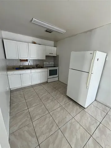 334 E 21st Street Hialeah FL 33010