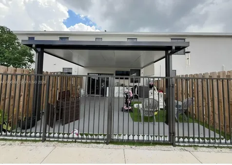 441 NE 13th Street Florida City FL 33034