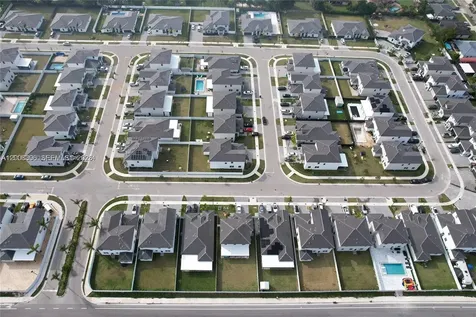 12729 SW 211th Street Miami FL 33177