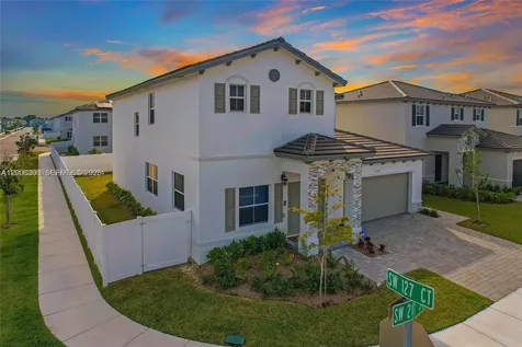 12729 SW 211th Street Miami FL 33177