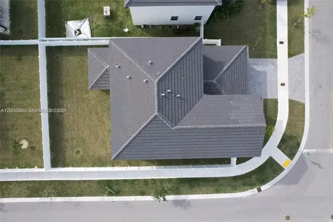 12729 SW 211th Street Miami FL 33177