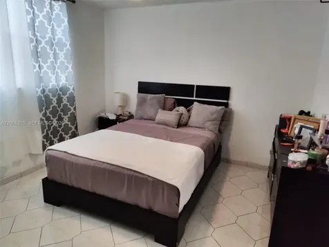1810 N Lauderdale Avenue North Lauderdale FL 33068