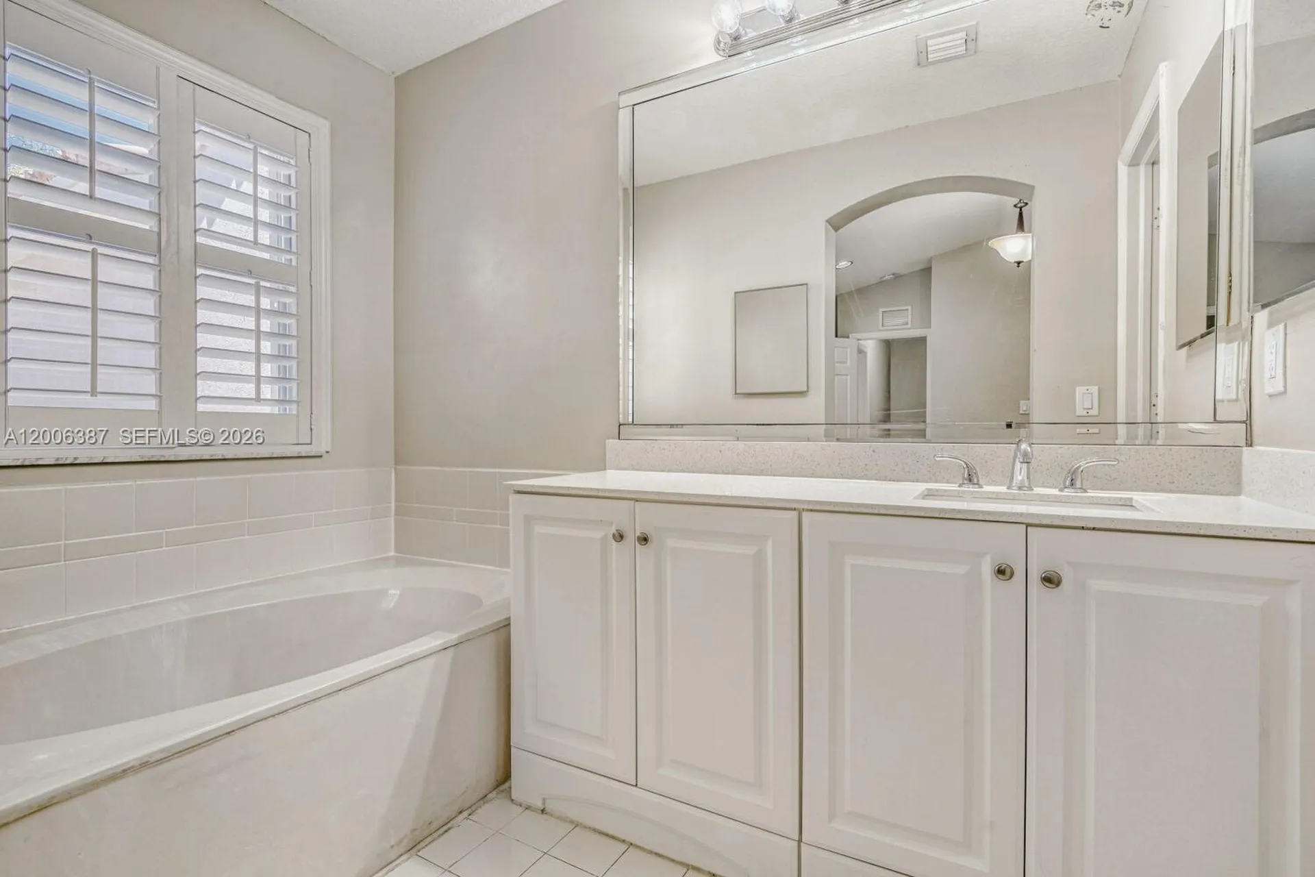 941 Doveplum Court Hollywood FL 33019