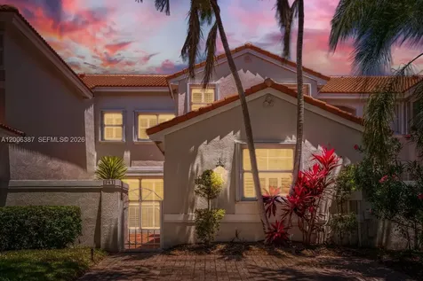 941 Doveplum Court Hollywood FL 33019