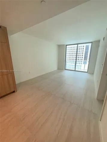 77 SE 5th Street Miami FL 33131