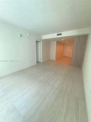 77 SE 5th Street Miami FL 33131