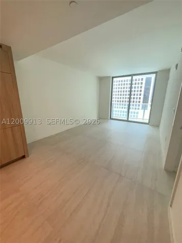 77 SE 5th Street Miami FL 33131