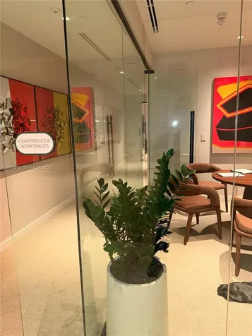 77 SE 5th Street Miami FL 33131