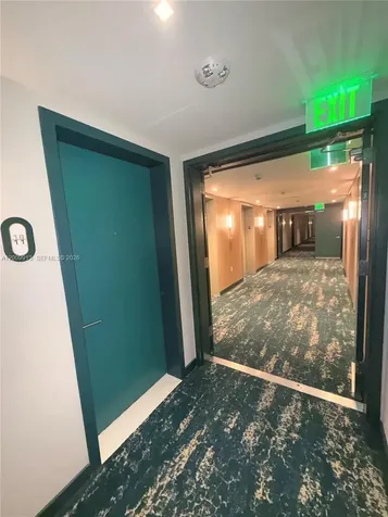 77 SE 5th Street Miami FL 33131