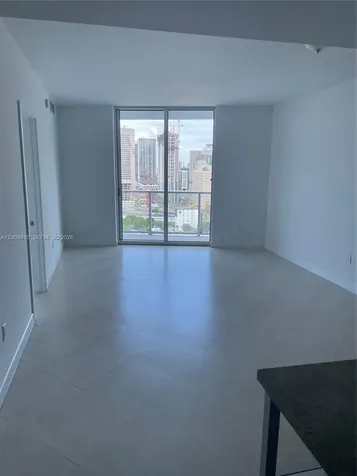 185 SW 7th Street Miami FL 33130