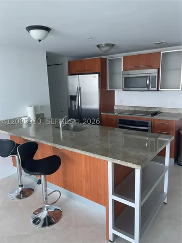 185 SW 7th Street Miami FL 33130