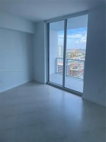 185 SW 7th Street Miami FL 33130