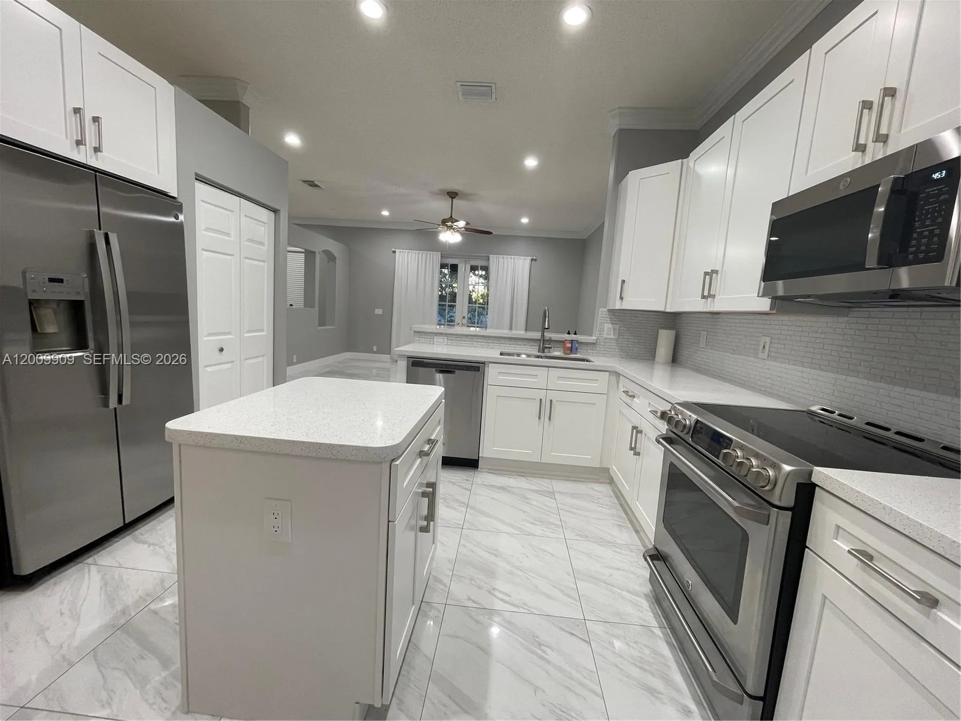 5263 SW 34th Way Hollywood FL 33312