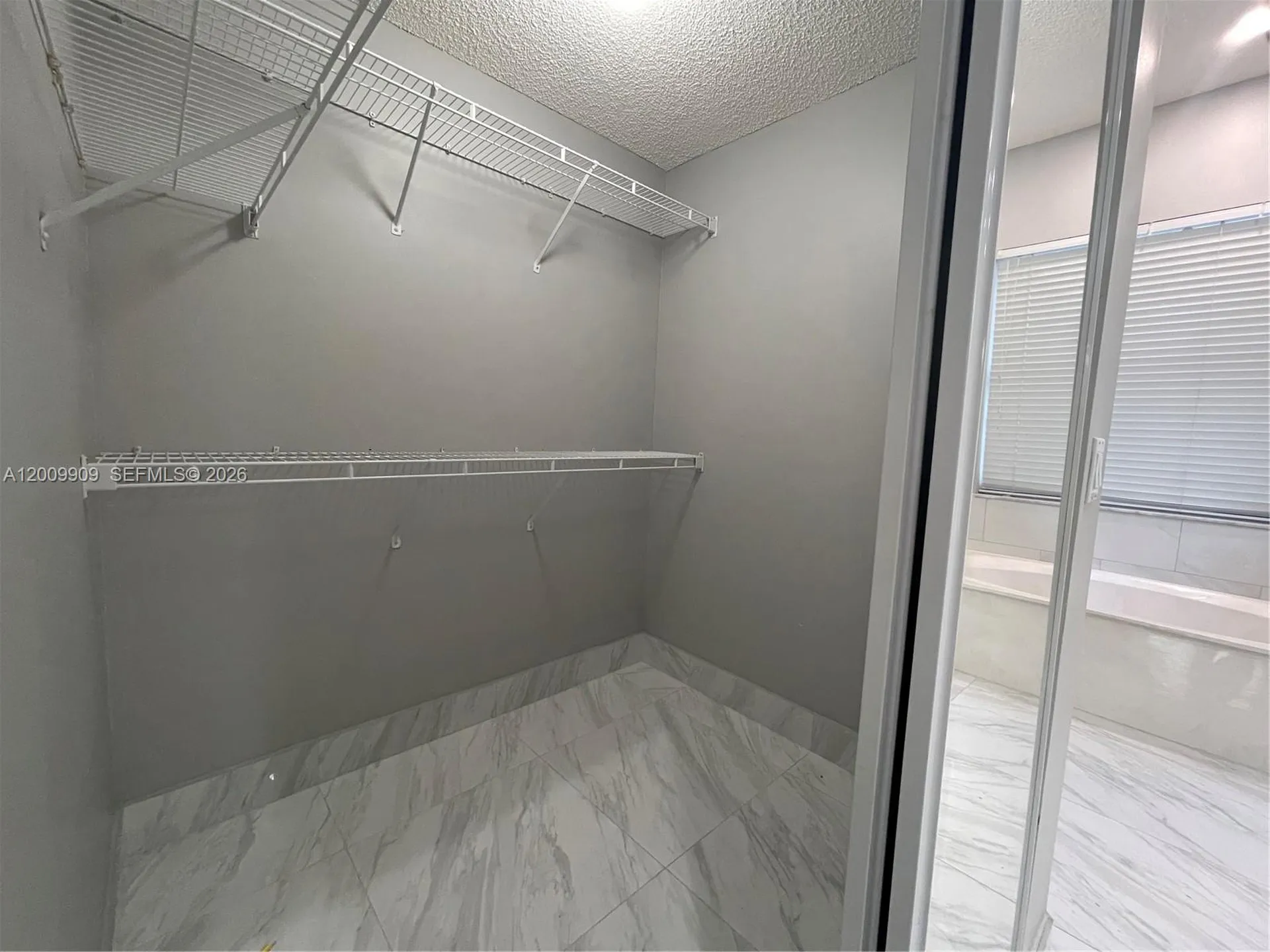 5263 SW 34th Way Hollywood FL 33312