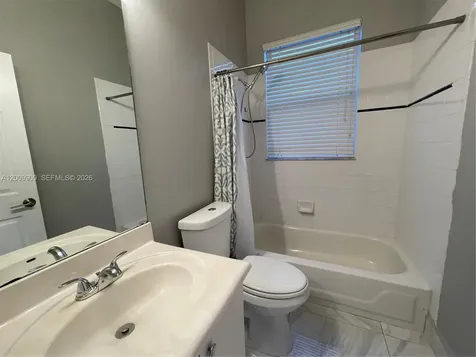 5263 SW 34th Way Hollywood FL 33312