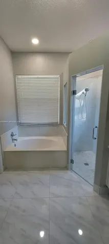 5263 SW 34th Way Hollywood FL 33312