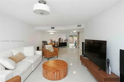 10921 NW 88th Terrace Doral FL 33178