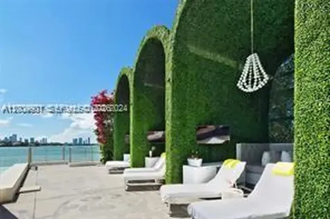 1100 West Avenue Miami Beach FL 33139