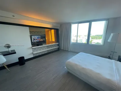 1100 West Avenue Miami Beach FL 33139