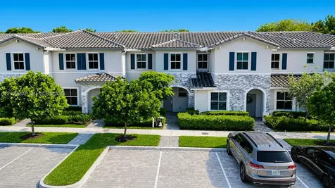 2664 SE 19th Street Homestead FL 33035