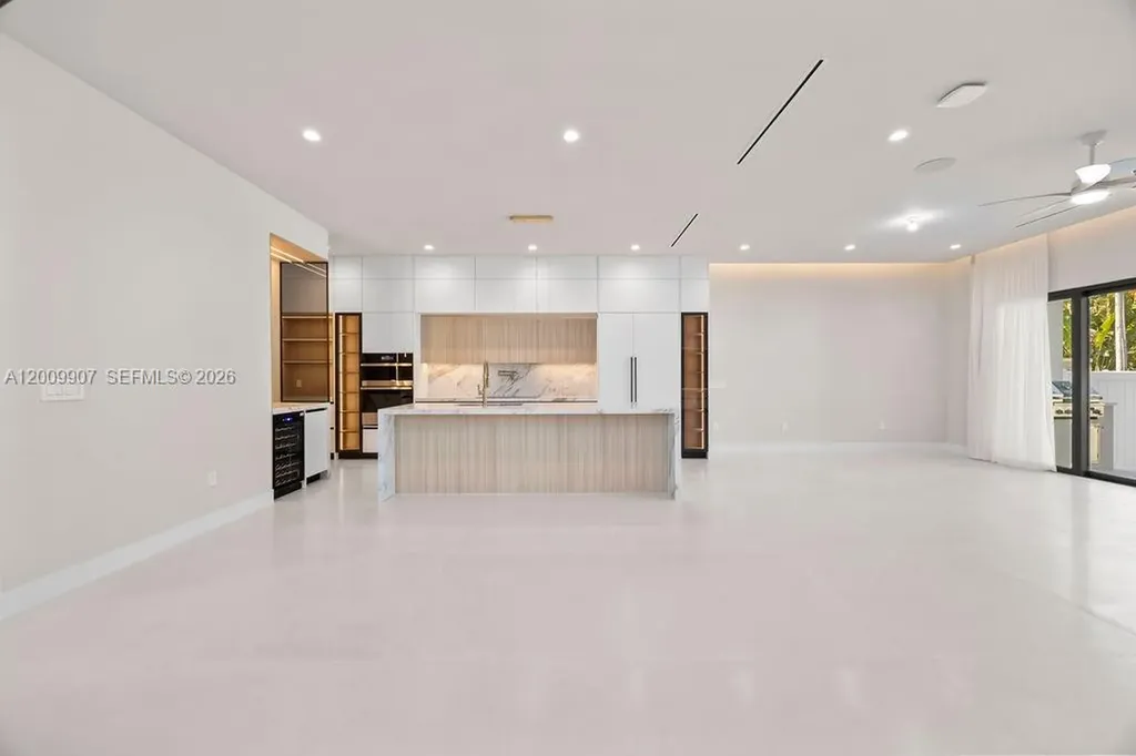1137 NE 11th Avenue Fort Lauderdale FL 33301