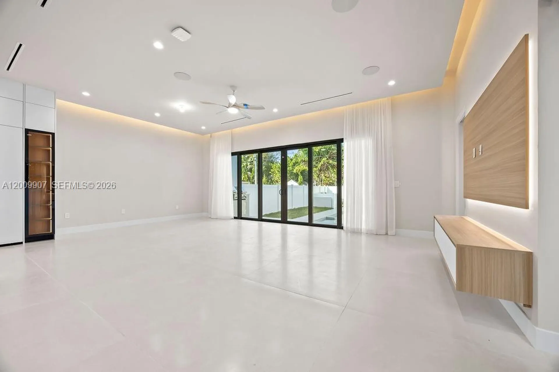 1137 NE 11th Avenue Fort Lauderdale FL 33301