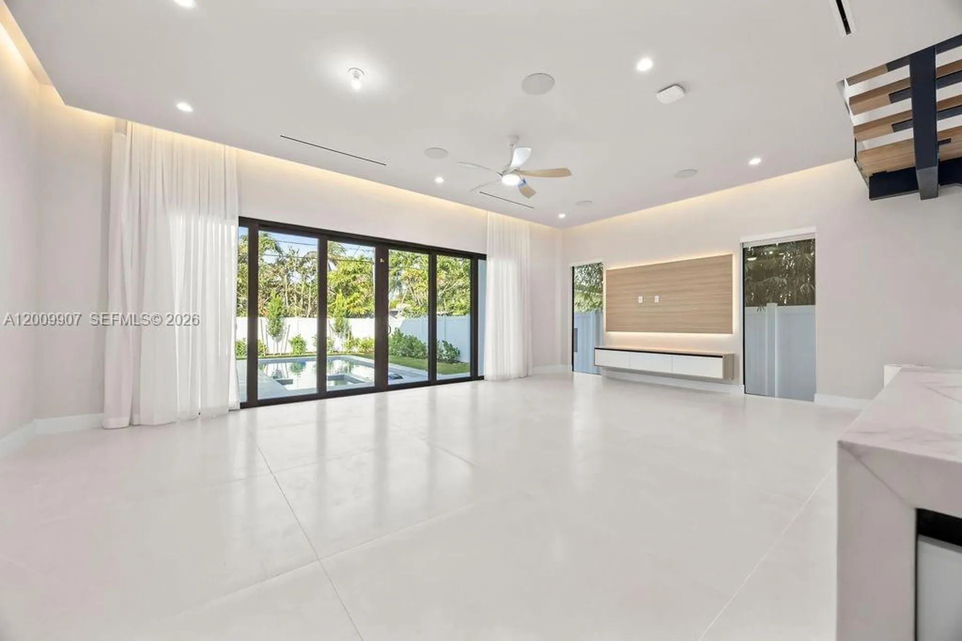 1137 NE 11th Avenue Fort Lauderdale FL 33301