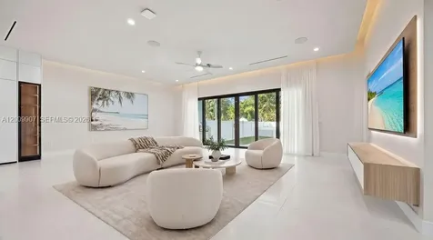 1137 NE 11th Avenue Fort Lauderdale FL 33301