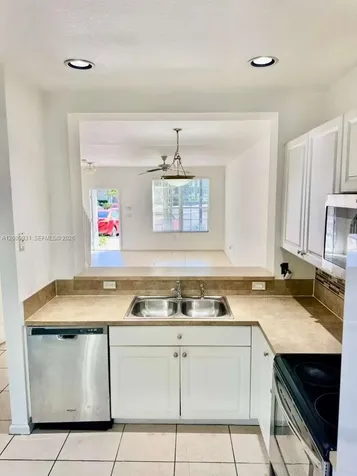 669 NW 42nd Avenue Plantation FL 33317