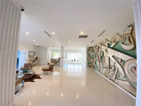 6450 Collins Avenue Miami Beach FL 33141