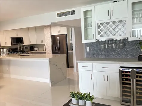 6450 Collins Avenue Miami Beach FL 33141