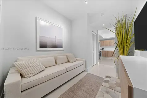 2960 NE 207th Street Aventura FL 33180