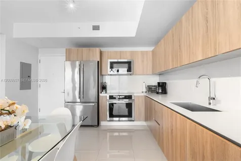 2960 NE 207th Street Aventura FL 33180