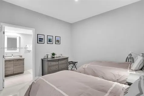 400 Sunny Isles Boulevard Sunny Isles Beach FL 33160