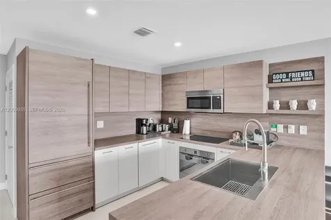 400 Sunny Isles Boulevard Sunny Isles Beach FL 33160