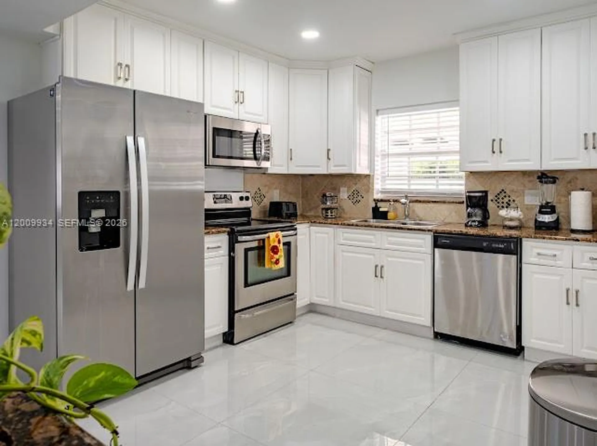 1435 Grant Street Hollywood FL 33020