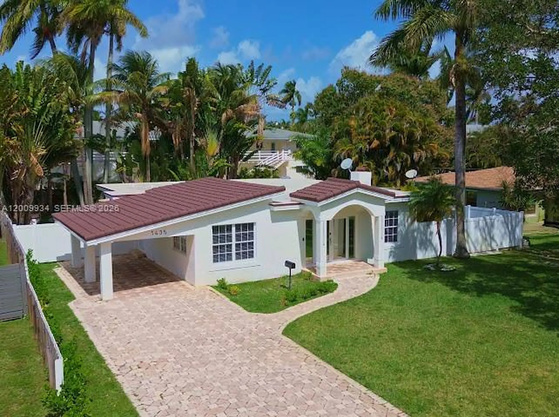 1435 Grant Street Hollywood FL 33020
