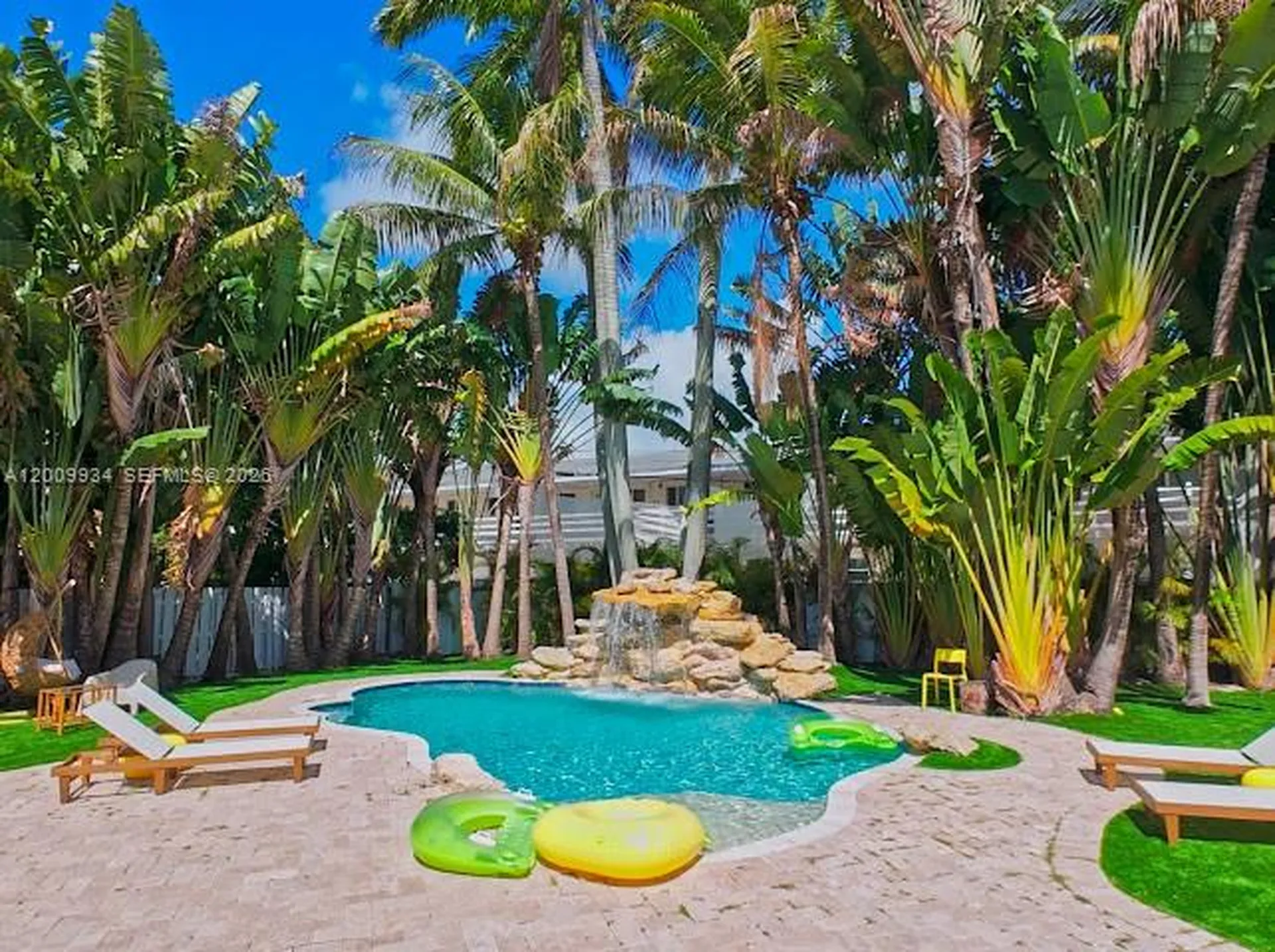 1435 Grant Street Hollywood FL 33020