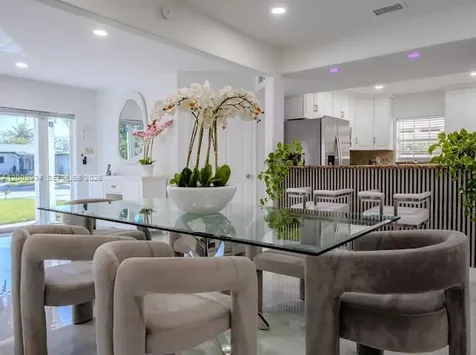 1435 Grant Street Hollywood FL 33020